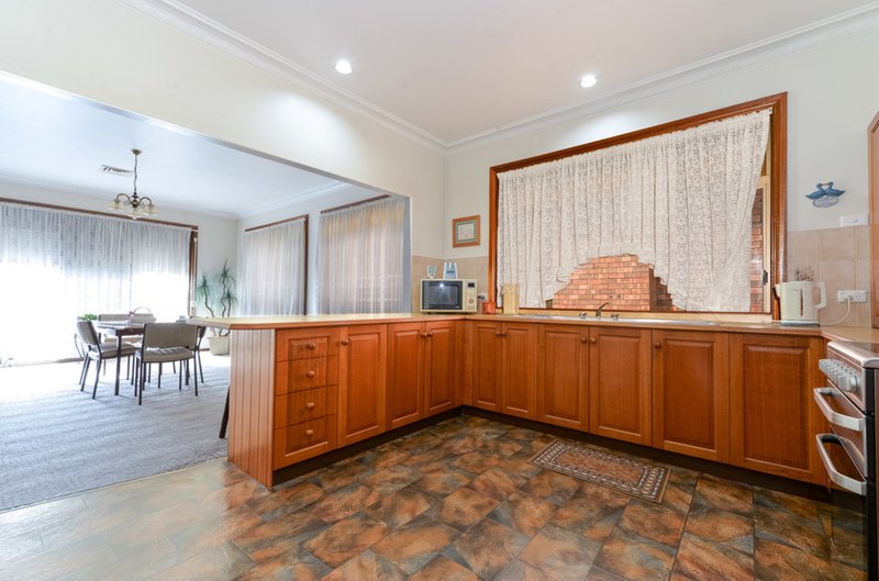 Photo - 9 Herne Street, Figtree NSW 2525 - Image 3