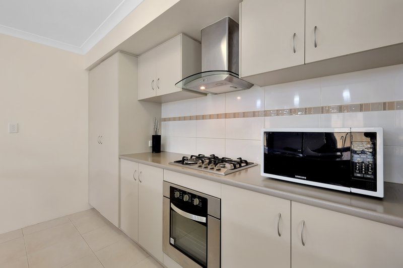 Photo - 9 Heronwood Glade, Harrisdale WA 6112 - Image 6