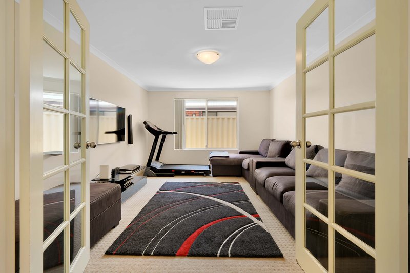 Photo - 9 Heronwood Glade, Harrisdale WA 6112 - Image 12