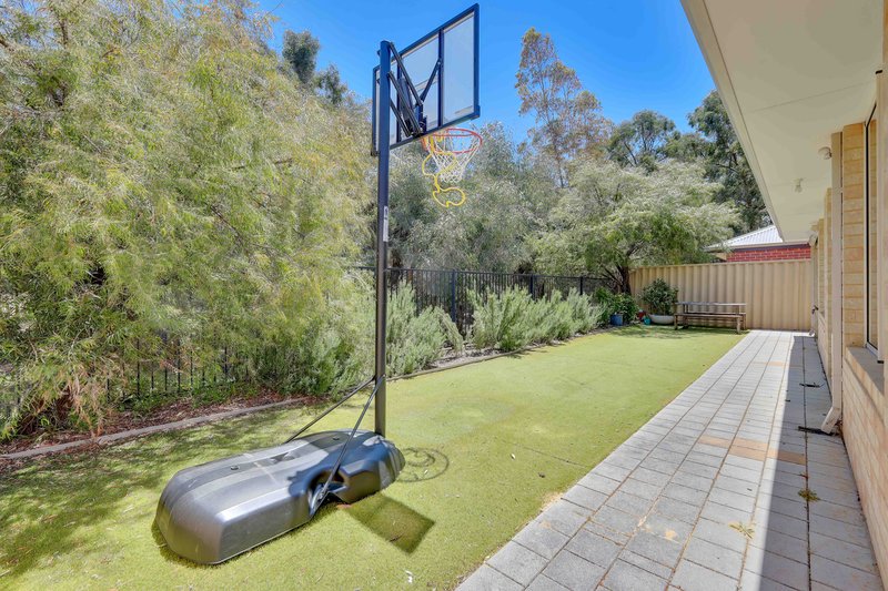 Photo - 9 Heronwood Glade, Harrisdale WA 6112 - Image 27