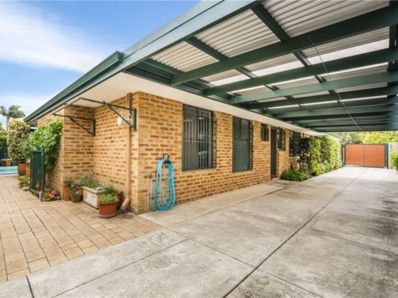 Photo - 9 Hicks Street, Leeming WA 6149 - Image 11