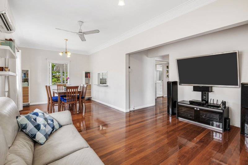 Photo - 9 Hicks Street, Mount Gravatt East QLD 4122 - Image 4