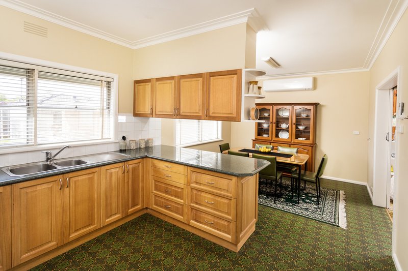 Photo - 9 Hill Street, Shepparton VIC 3630 - Image 8