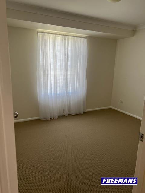 Photo - 9 Hillview Parade, Kingaroy QLD 4610 - Image 6