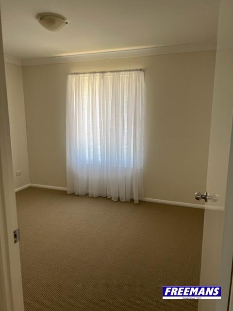 Photo - 9 Hillview Parade, Kingaroy QLD 4610 - Image 7