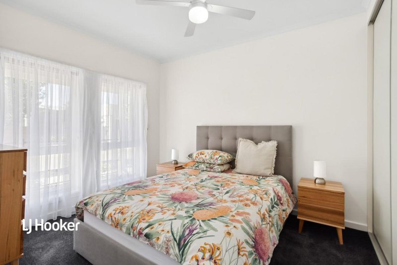 Photo - 9 Hinckley Street, Blakeview SA 5114 - Image 10