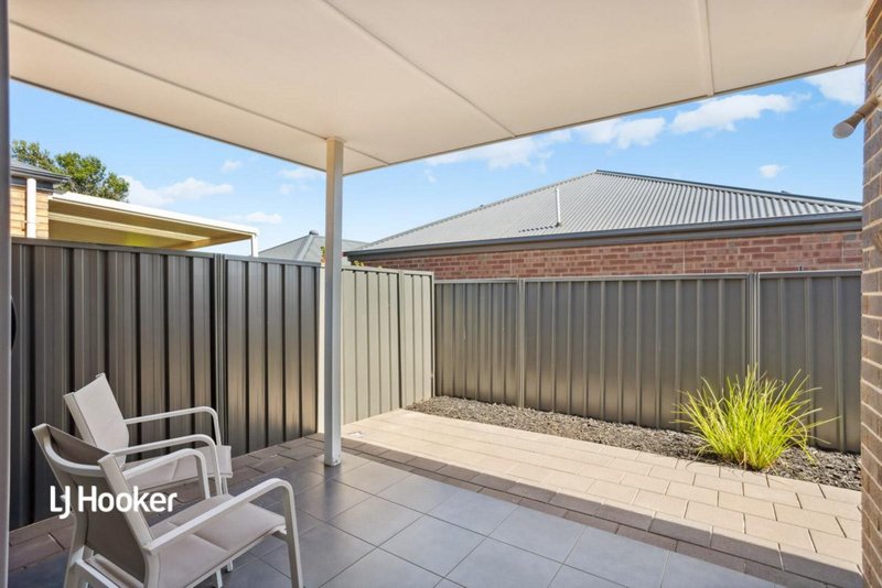 Photo - 9 Hinckley Street, Blakeview SA 5114 - Image 13