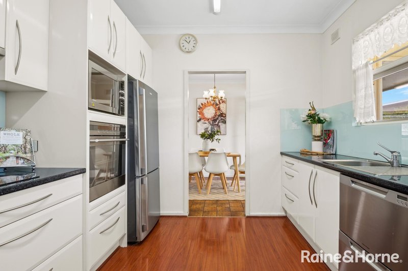 Photo - 9 Hinkley Road, Morphett Vale SA 5162 - Image 7