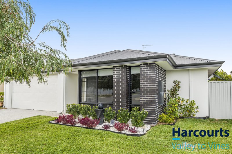 Photo - 9 Holroyd Avenue, Brabham WA 6055 - Image 5