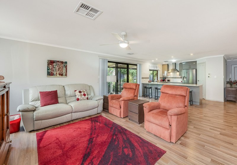 Photo - 9 Holstein Close, Mount Barker SA 5251 - Image 3