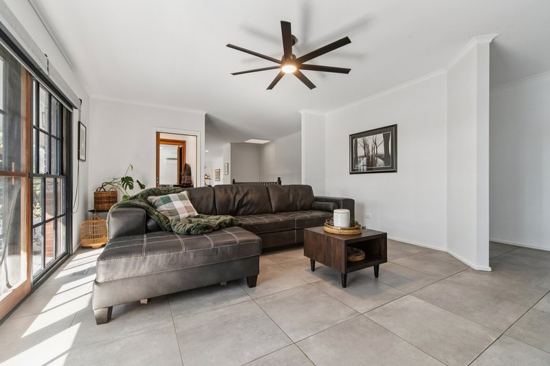 Photo - 9 Homestead Road, Langwarrin VIC 3910 - Image 12