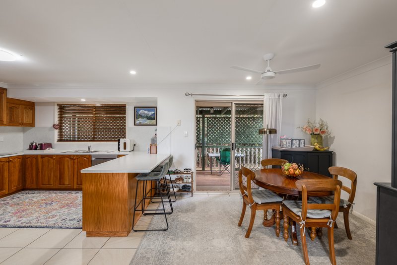 Photo - 9 Honeysuckle Drive, Glenvale QLD 4350 - Image 4