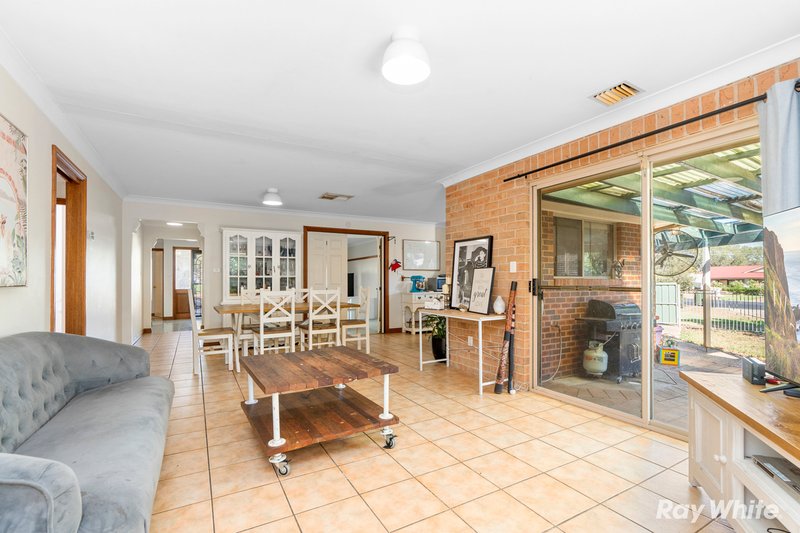 Photo - 9 Honeysuckle Place, Lake Albert NSW 2650 - Image 9