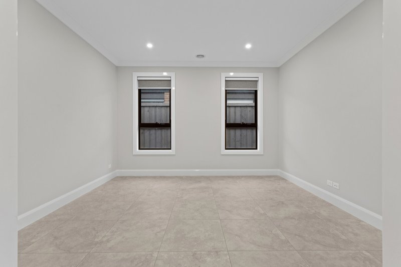 Photo - 9 Horning Street, Doreen VIC 3754 - Image 6