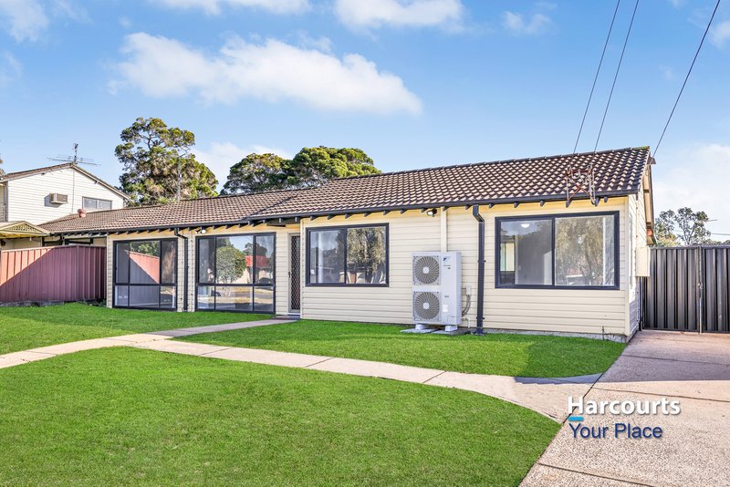 9 Hough Street, Colyton NSW 2760