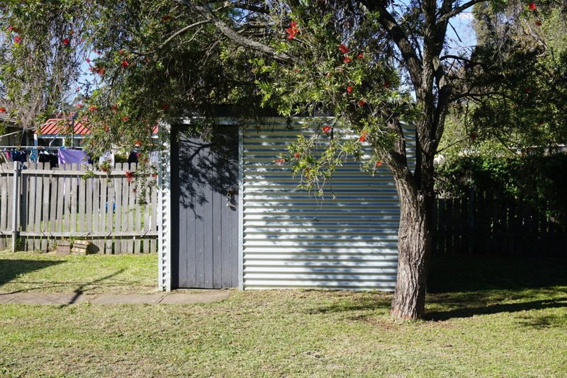 Photo - 9 Howe Street, Singleton NSW 2330 - Image 4