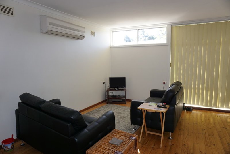 Photo - 9 Howe Street, Singleton NSW 2330 - Image 7