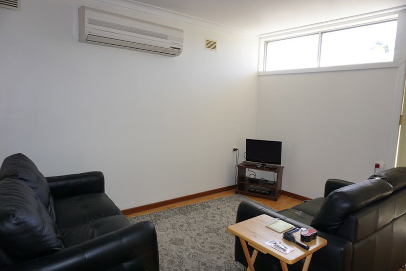 Photo - 9 Howe Street, Singleton NSW 2330 - Image 8