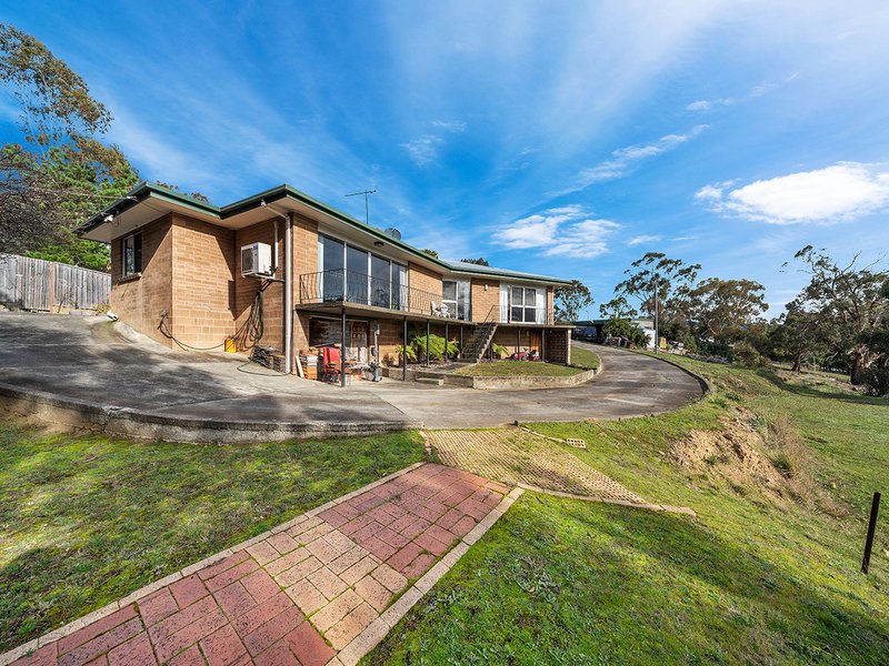 Photo - 9 Howell Drive, New Norfolk TAS 7140 - Image 2