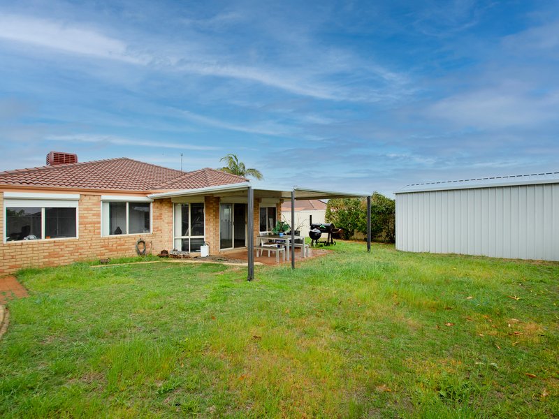 Photo - 9 Hudleston Rise, Alexander Heights WA 6064 - Image 4