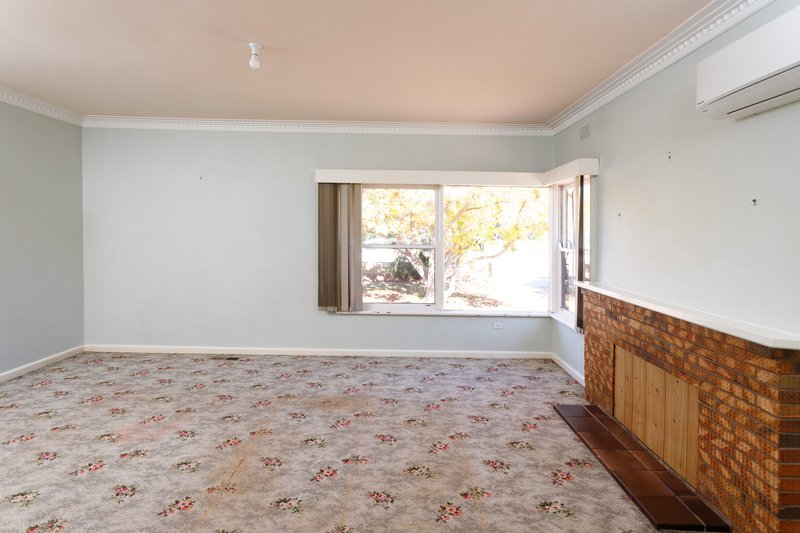 Photo - 9 Hughes Street, Tatura VIC 3616 - Image 3