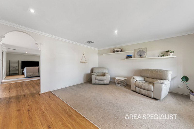 Photo - 9 Huron Parkway, Pakenham VIC 3810 - Image 12