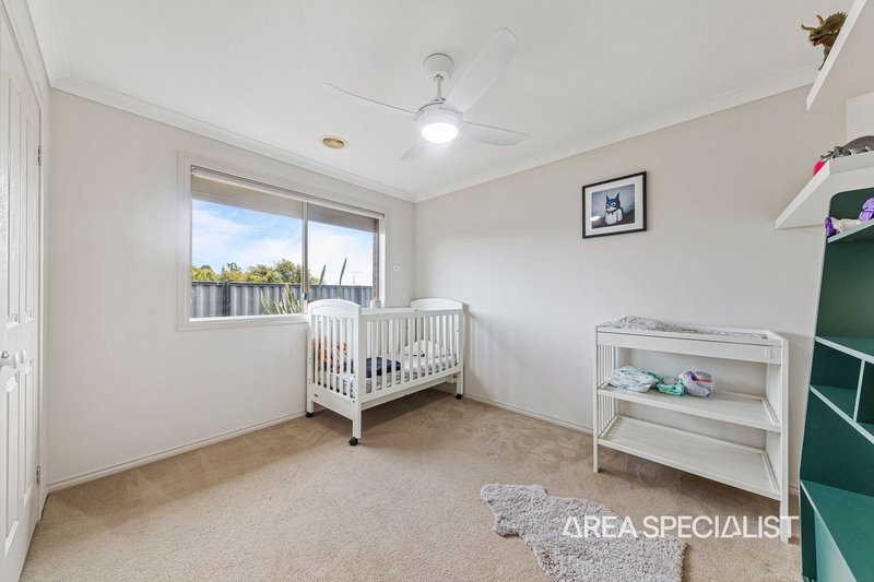 Photo - 9 Huron Parkway, Pakenham VIC 3810 - Image 18