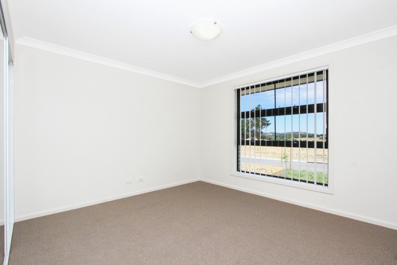 Photo - 9 Huxtable Place, Goulburn NSW 2580 - Image 6