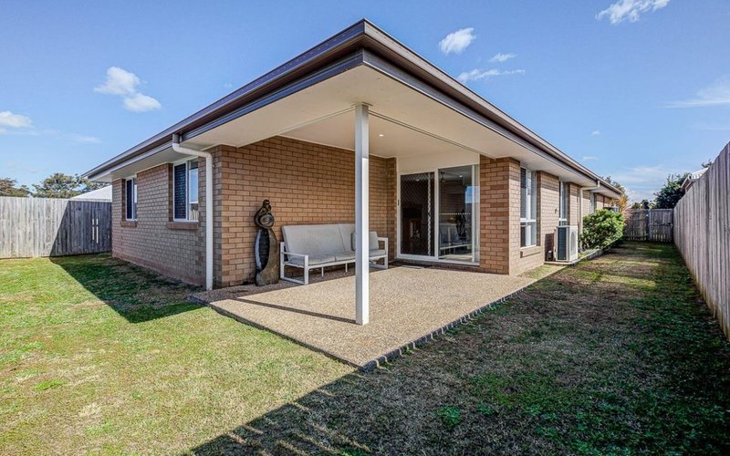 Photo - 9 Hyperno Street, Kallangur QLD 4503 - Image 14