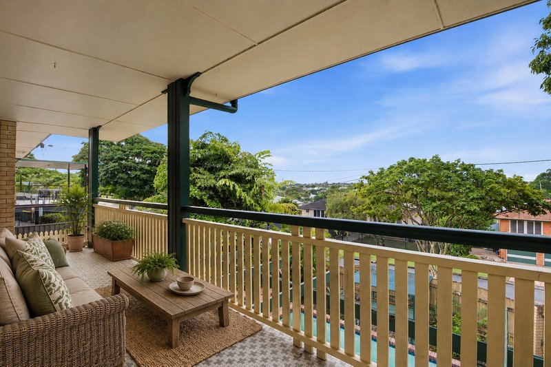 Photo - 9 Ibsen Street, Aspley QLD 4034 - Image 5