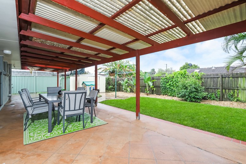 Photo - 9 Ilaroo Crescent, Warana QLD 4575 - Image 5