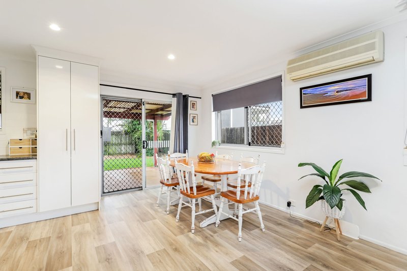 Photo - 9 Ilaroo Crescent, Warana QLD 4575 - Image 9