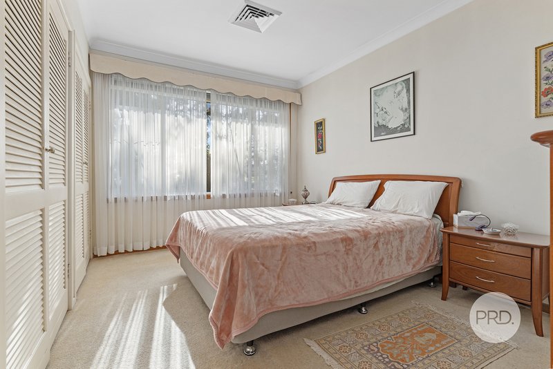 Photo - 9 Illinga Place, Lugarno NSW 2210 - Image 8