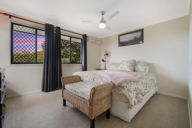 Photo - 9 Ilminster Crescent, Mudgeeraba QLD 4213 - Image 12