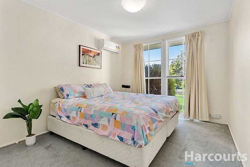 Photo - 9 Ilora Court, Glen Waverley VIC 3150 - Image 7