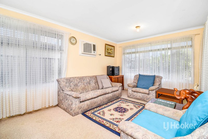 Photo - 9 Iluka Place, Hebersham NSW 2770 - Image 2