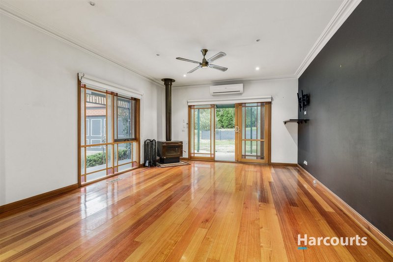 Photo - 9 Incana Place, Rowville VIC 3178 - Image 7