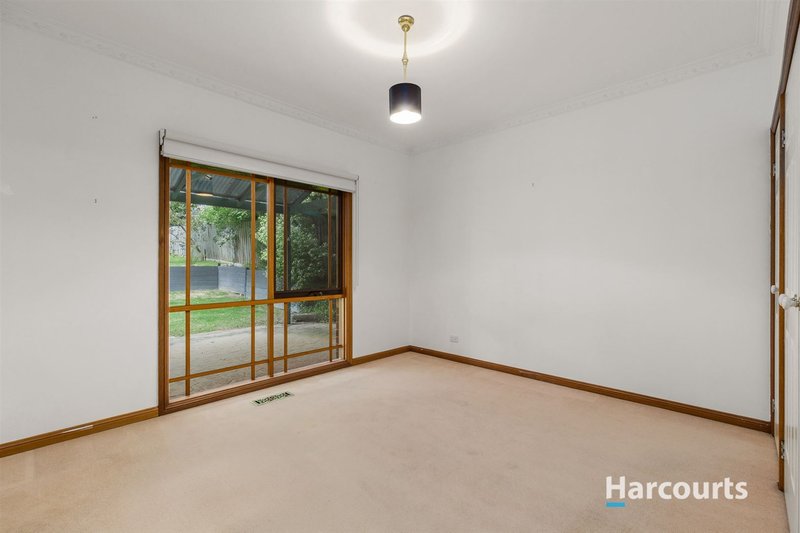 Photo - 9 Incana Place, Rowville VIC 3178 - Image 11