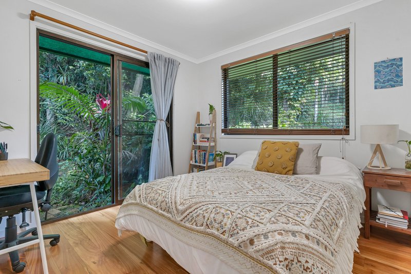 Photo - 9 Inderwong Avenue, Ocean Shores NSW 2483 - Image 10