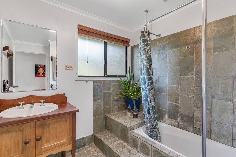 Photo - 9 Inderwong Avenue, Ocean Shores NSW 2483 - Image 16