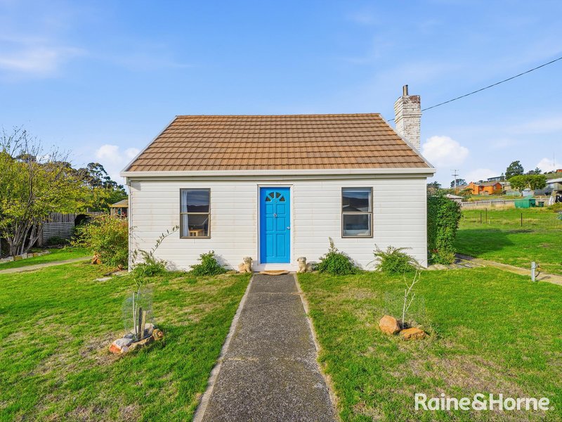 Photo - 9 Inkerman Street, Triabunna TAS 7190 - Image 3