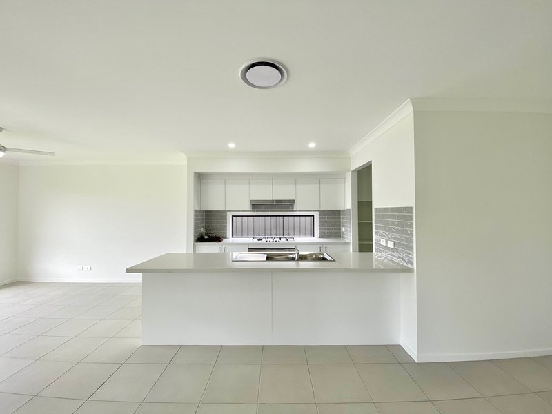 Photo - 9 Integrity Street, Cameron Park NSW 2285 - Image 11