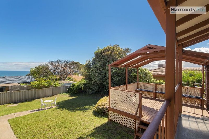 9 Intrepid Crescent, Hallett Cove SA 5158