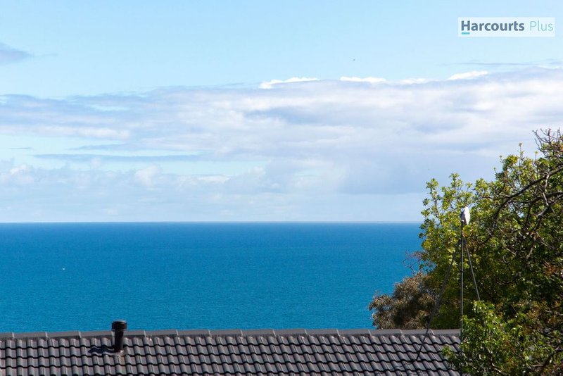 Photo - 9 Intrepid Crescent, Hallett Cove SA 5158 - Image 20