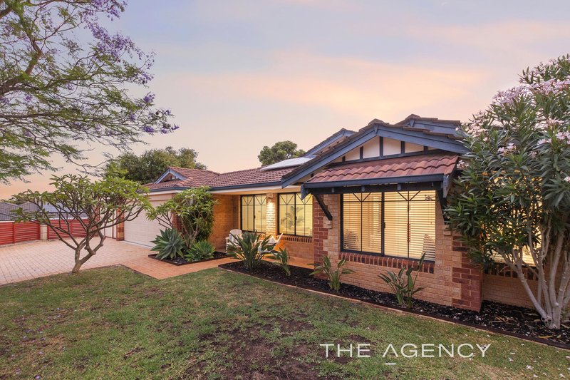 9 Inverell Green, Carramar WA 6031