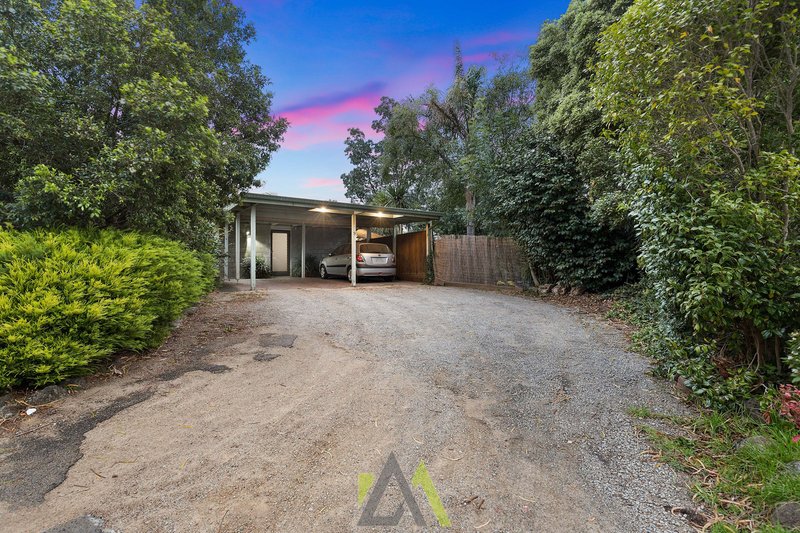 Photo - 9 Irvine Crescent, Frankston VIC 3199 - Image 7