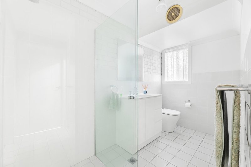 Photo - 9 Island View Road, Tuross Head NSW 2537 - Image 10