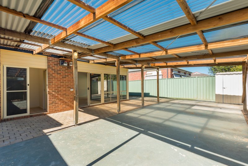 Photo - 9 Islington Place, Caroline Springs VIC 3023 - Image 13