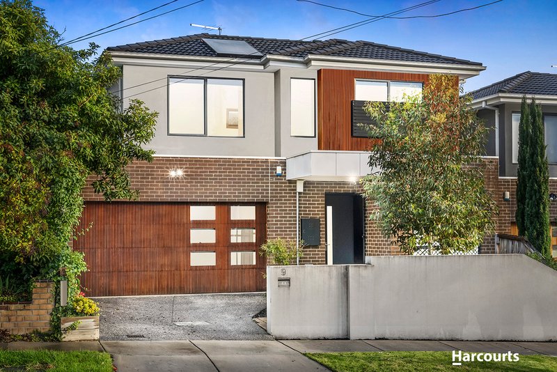 9 Ithaca Court, Chadstone VIC 3148