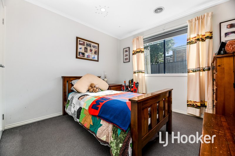 Photo - 9 Ivory Drive, Pakenham VIC 3810 - Image 8